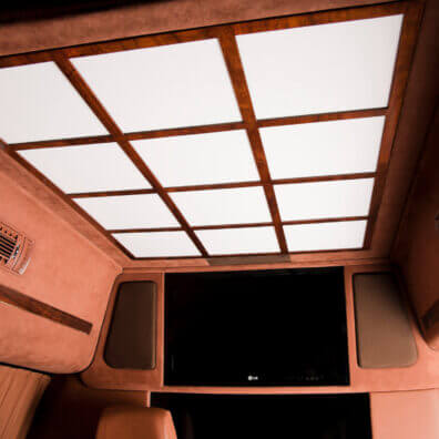 Освещение салона авто